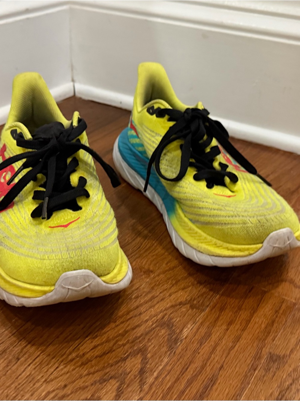 Hoka Mach 5